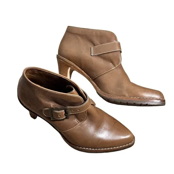 Cole Haan Womens Brown Leather Heeled Ankle Boots 9.5M With Nike Air Technology - Picture 5 of 6